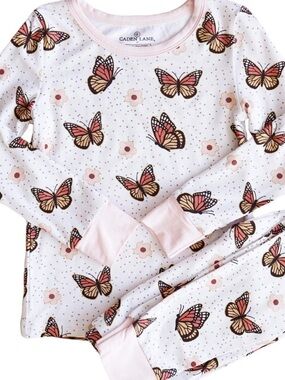 Caden Lane Butterfly Ruffle Zippy